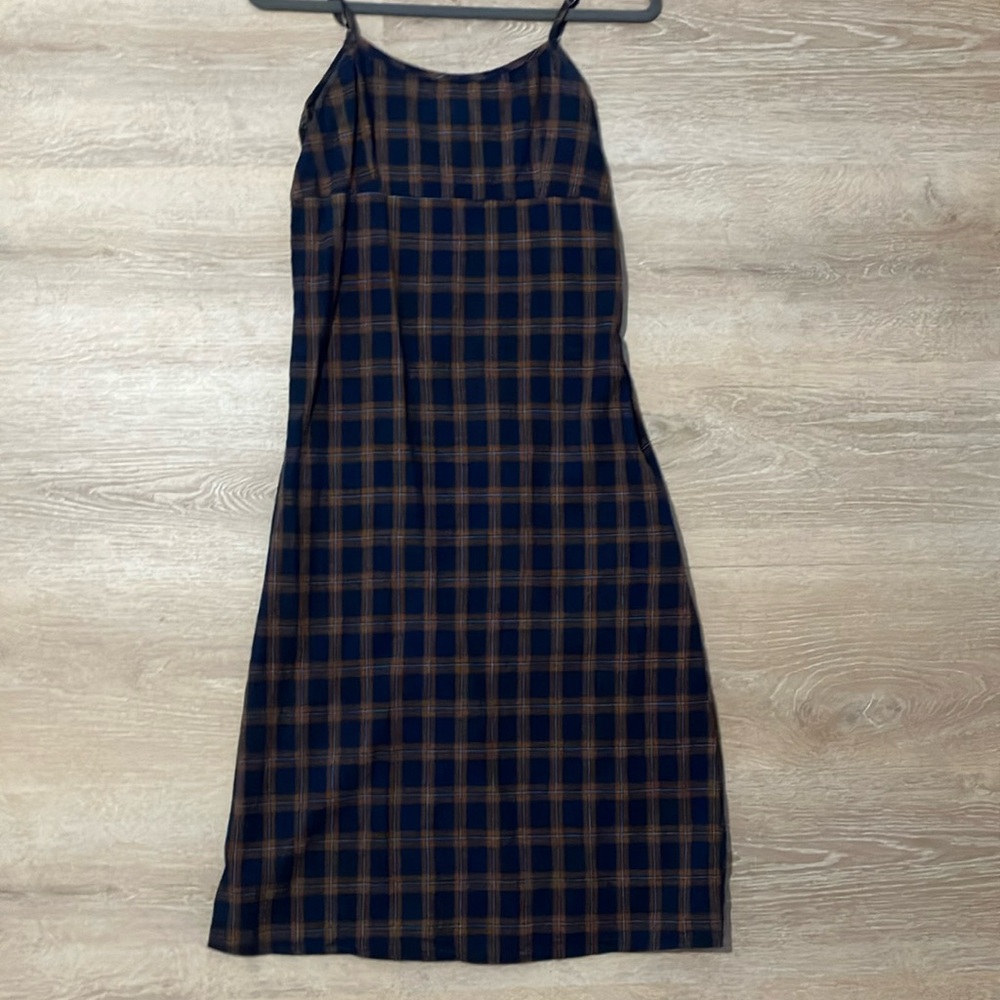 URBAN OUTFITTERS | Plaid Midi Dress
